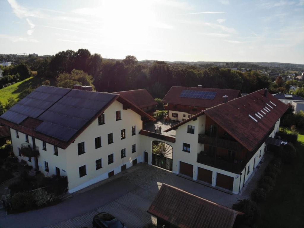 Schoenauerhof- Urlaub Im Gruenen Aber Doch In Der Stadt Passau Exterior foto